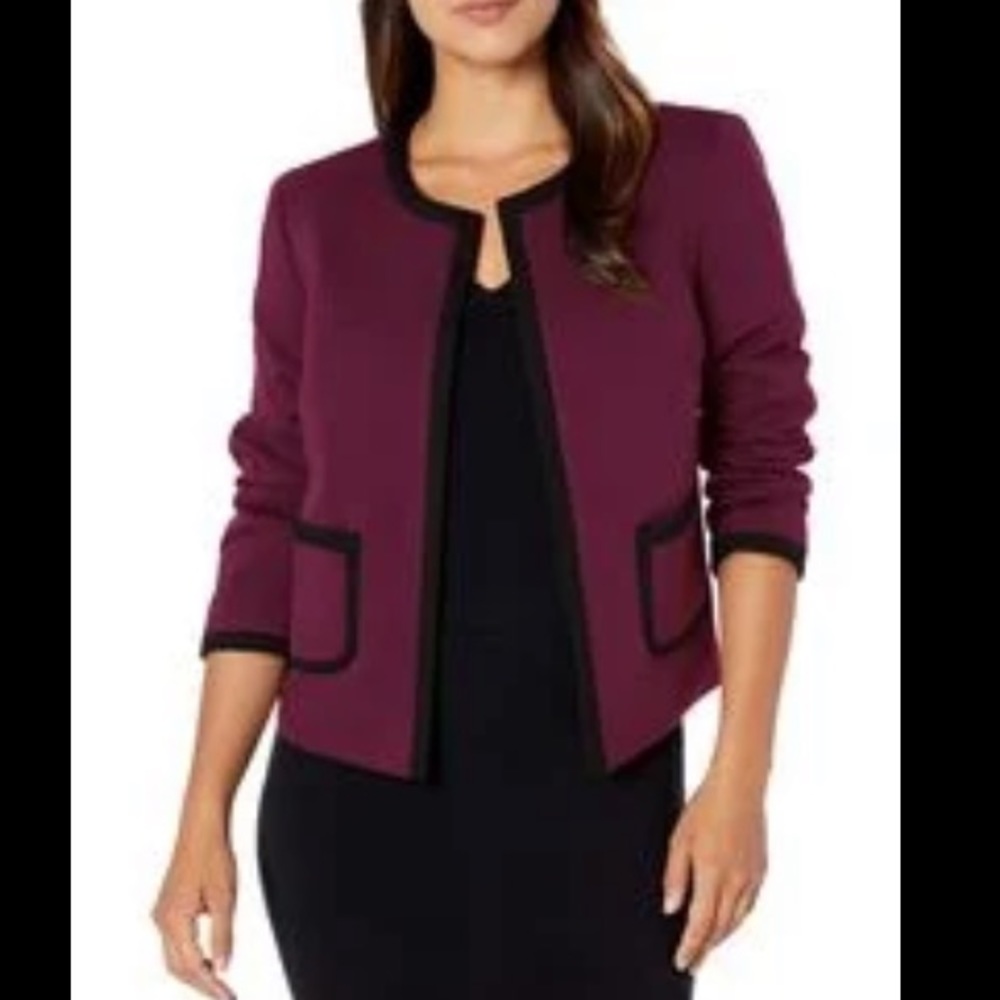 NWT Nine West Wild Plum Blazer, Size 8. Shell included.
